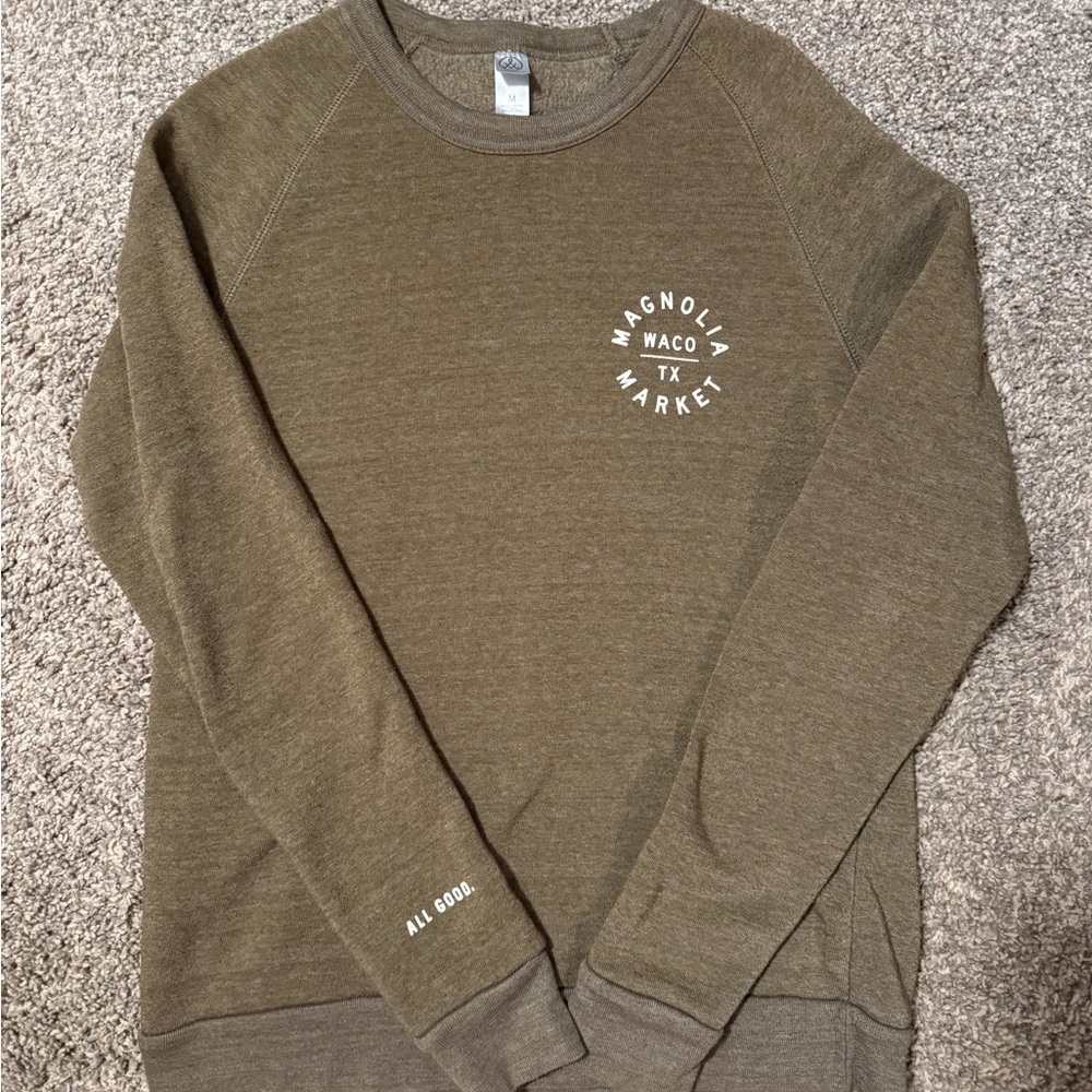 Magnolia Olive Green Women’s Swestshirt